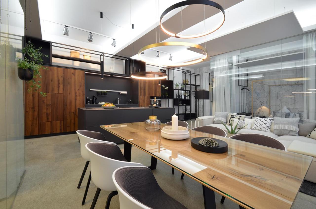 Apartament Luxury Omaruru Monachium Zewnętrze zdjęcie